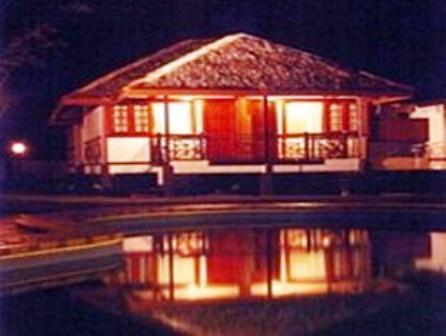 Duta Sands Beach Resort กวนตัน ภายนอก รูปภาพ